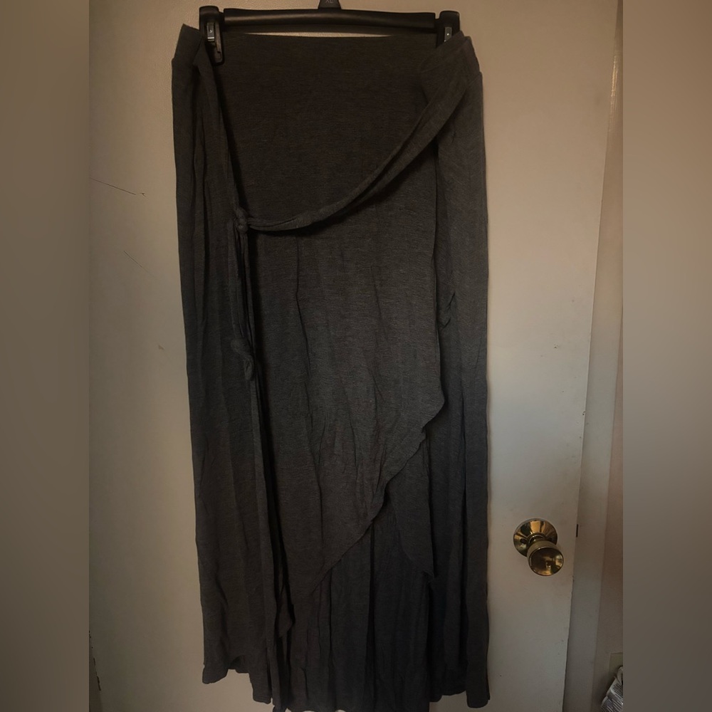 Elegant Gray Women's Skirt